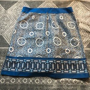 Beautiful Print ! Ann Taylor Blue and White Mosaic Skirt